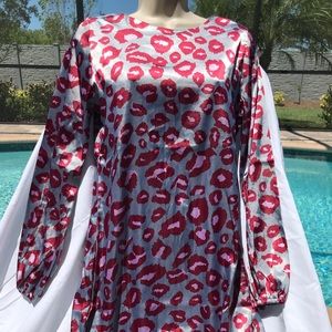 Tracy Negoshian  TN 194 Ana Leopard Gray S